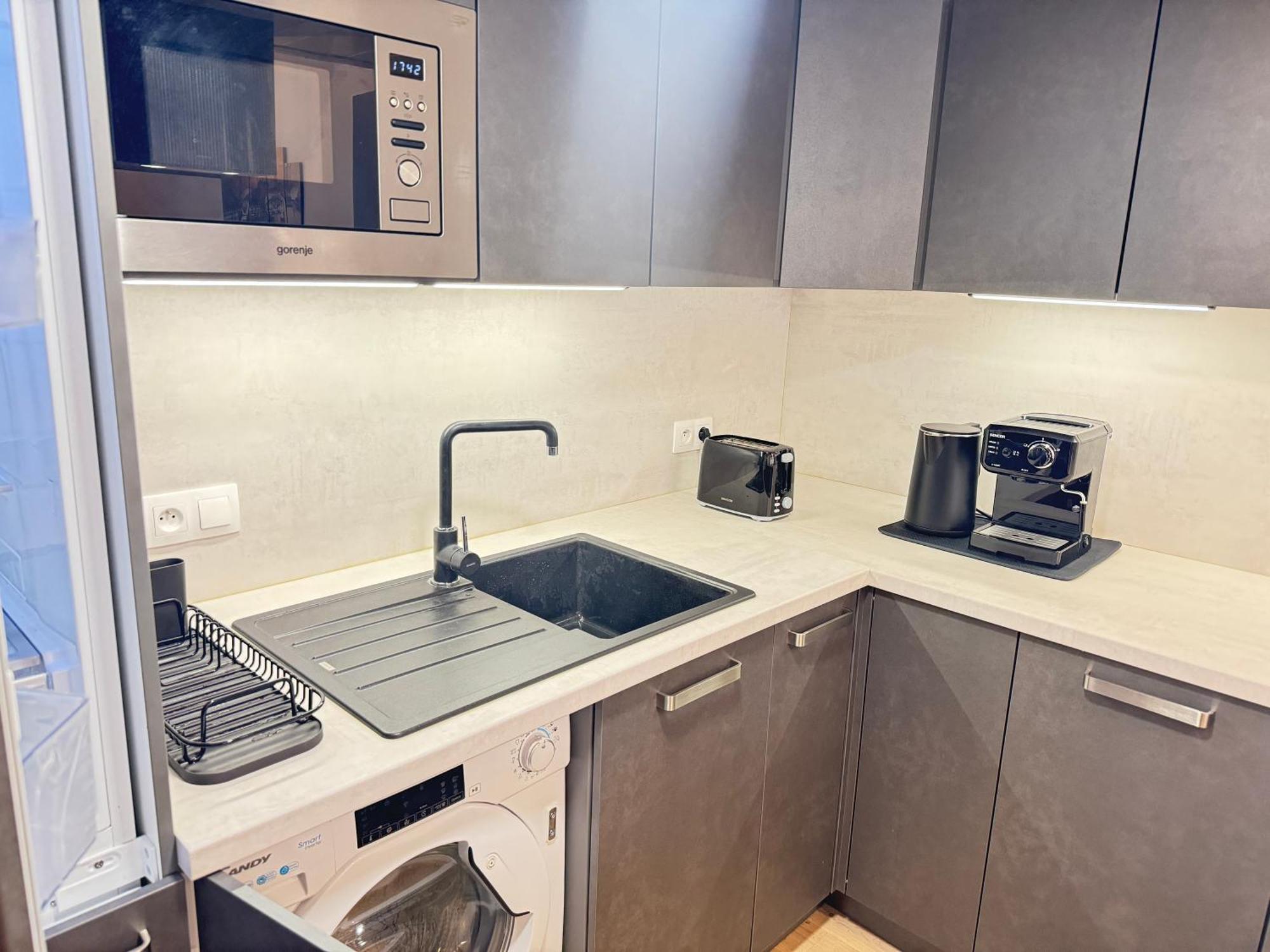Free Parking - Cozy Apartment Near Vysehrad Railway Bridge Praga Exterior foto